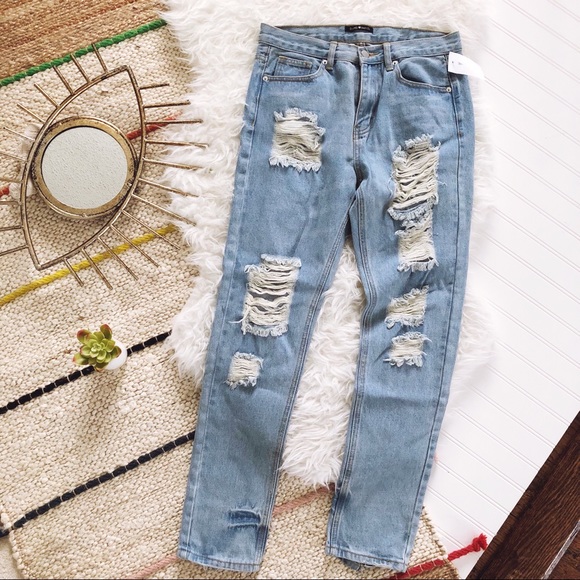 Brandy Melville Denim - Brandy Melville Distressed Jeans
